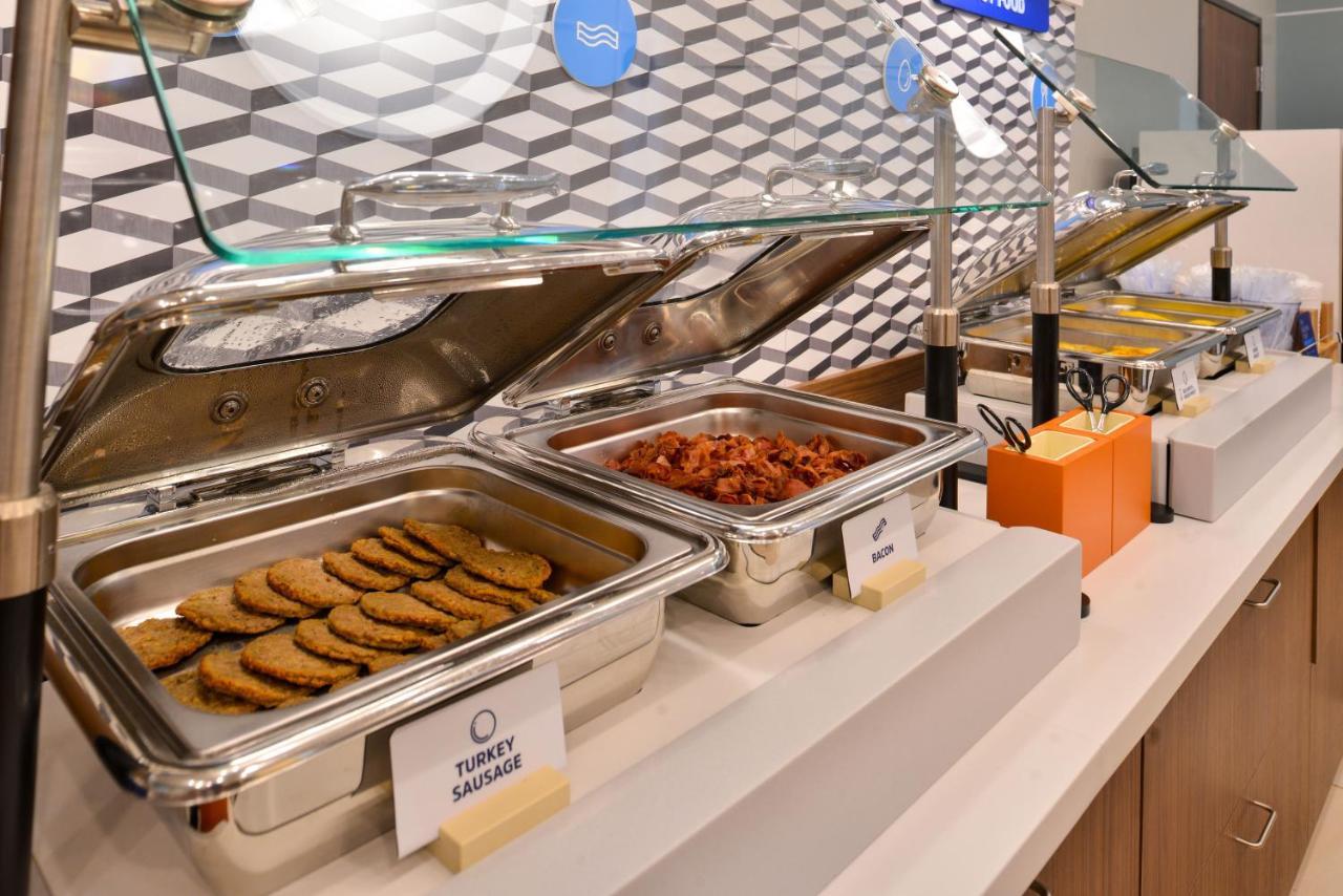 Holiday Inn Express & Suites - Ann Arbor - University South By Ihg Ngoại thất bức ảnh