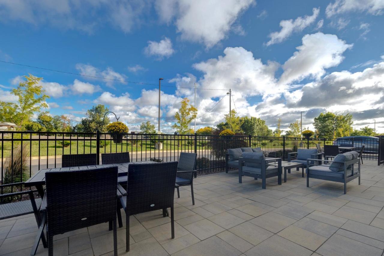 Holiday Inn Express & Suites - Ann Arbor - University South By Ihg Ngoại thất bức ảnh