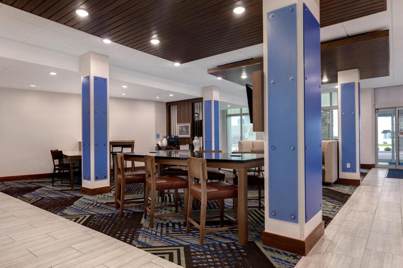 Holiday Inn Express & Suites - Ann Arbor - University South By Ihg Ngoại thất bức ảnh